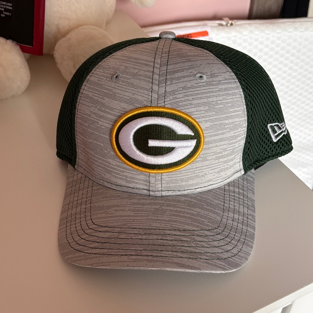 New Era Green Bay Packers Gray Heather Front with Dark Green Mesh Hat